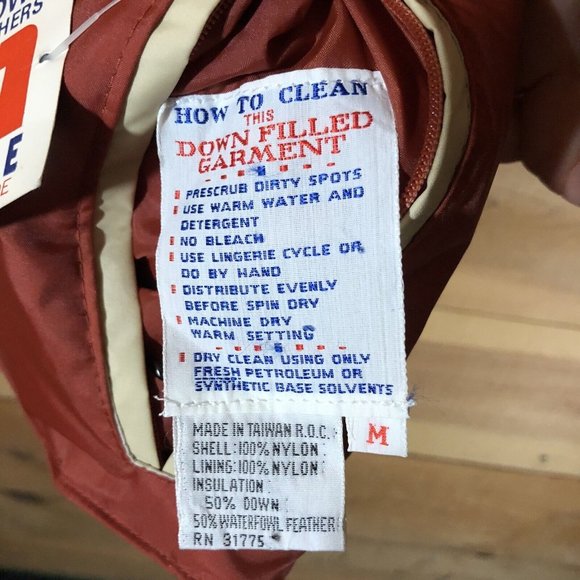 NEW Vintage B.O.G 50% Down 50% Feathers Vest Mens Size Medium Snap Button Up - Picture 7 of 11